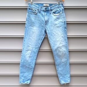 Madewell Relaxed Taper Jeans